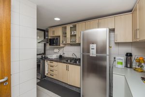 Image 35 - 212147