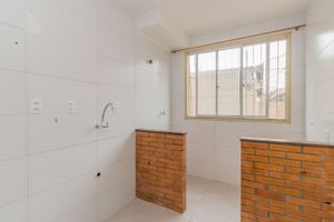Image 12 - 212247