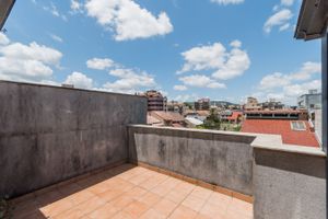 Image 25 - 212323