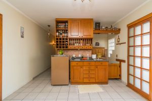 Image 30 - 212323