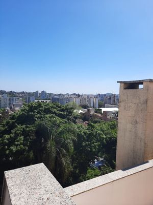 Image 35 - 212330