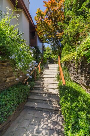 Image 82 - 212333