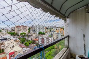 Image 10 - 212352