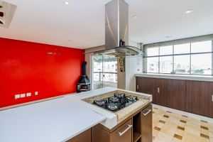 Image 24 - 212352