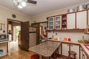 Image 25 - 212439