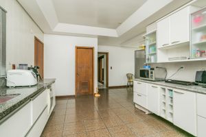 Image 34 - 212448