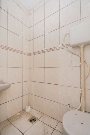 Image 33 - 212466