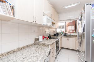 Image 22 - 212497