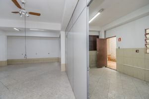 Image 21 - 212512
