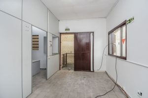 Image 31 - 212512