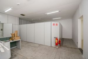 Image 35 - 212512