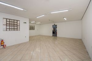 Image 3 - 212512