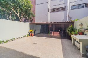 Image 13 - 212555