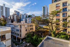 Image 9 - 212590
