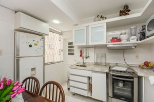 Image 24 - 212594