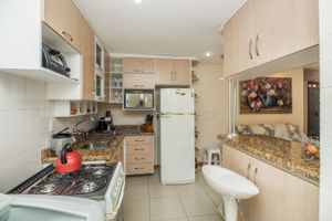 Image 22 - 212603