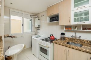 Image 23 - 212603