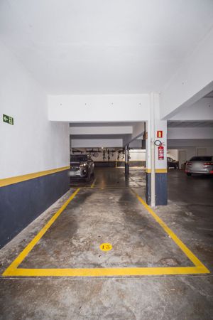 Image 35 - 212648