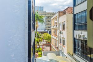 Image 17 - 212674