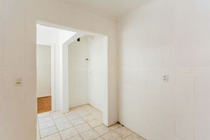 Image 28 - 212674