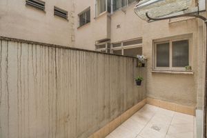 Image 16 - 212770