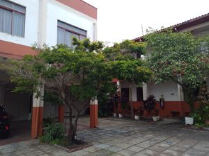 Image 8 - 212813