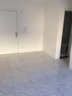 Image 3 - 212875