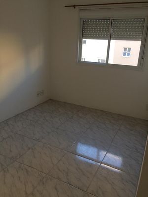 Image 12 - 212875