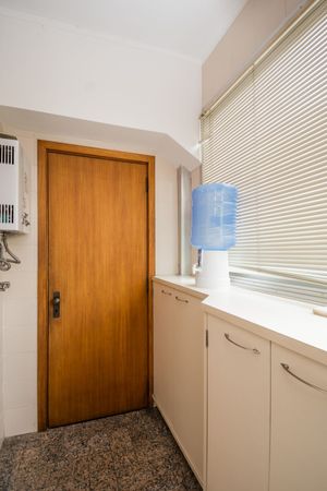 Image 32 - 212919