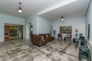 Image 3 - 212933