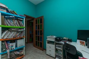 Image 33 - 212933