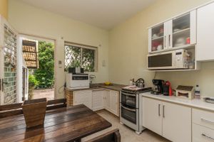 Image 35 - 212933