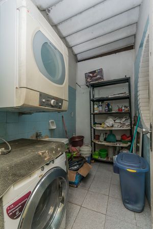 Image 39 - 212933