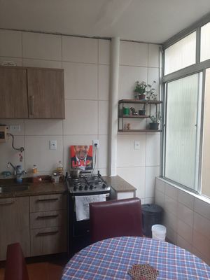 Image 22 - 212984