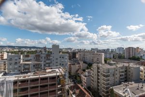 Image 13 - 213046