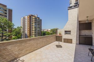 Image 34 - 213160