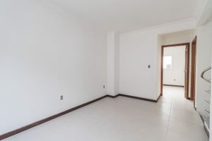 Image 15 - 213255