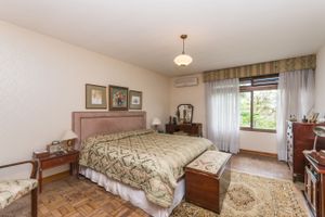 Image 8 - 213287