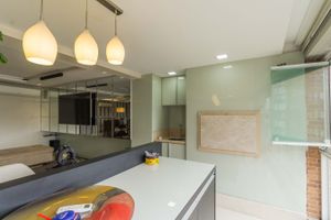 Image 13 - 213313