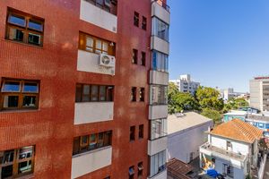 Image 6 - 213326