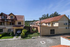 Image 17 - 213340