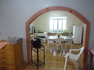Image 10 - 213363