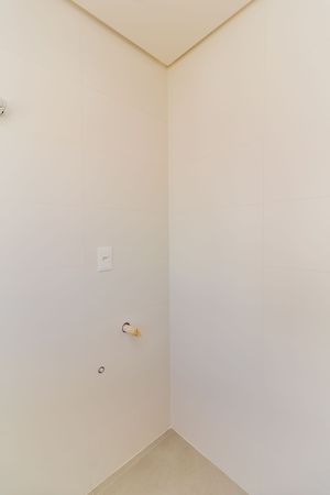 Image 29 - 213365