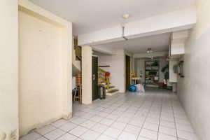 Image 27 - 213379