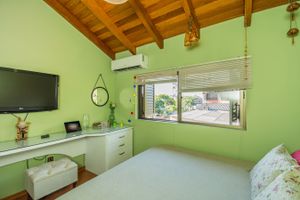 Image 11 - 213422