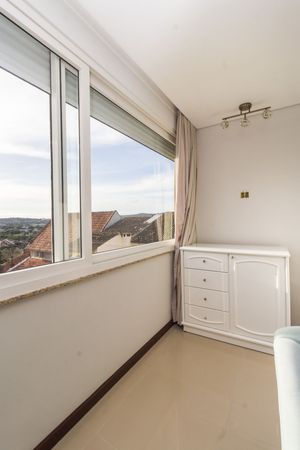 Image 30 - 213425