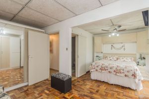 Image 10 - 213436