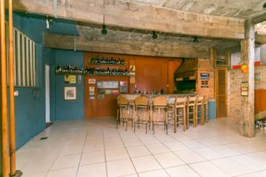 Image 33 - 213502