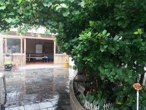 Image 13 - 213505