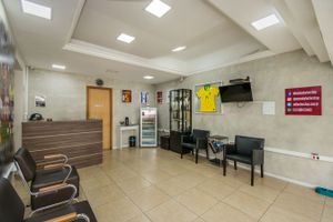 Image 4 - 213565